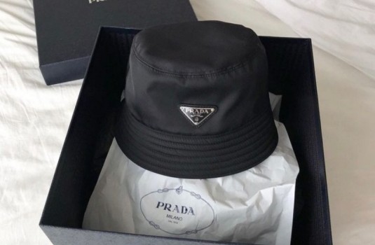 帽子控夢幻款！17款精品漁夫帽推薦：Dior、Prada、LV預算一萬起，投資