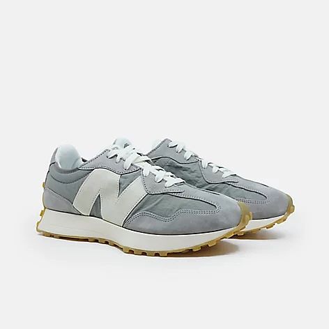 New Balance 327